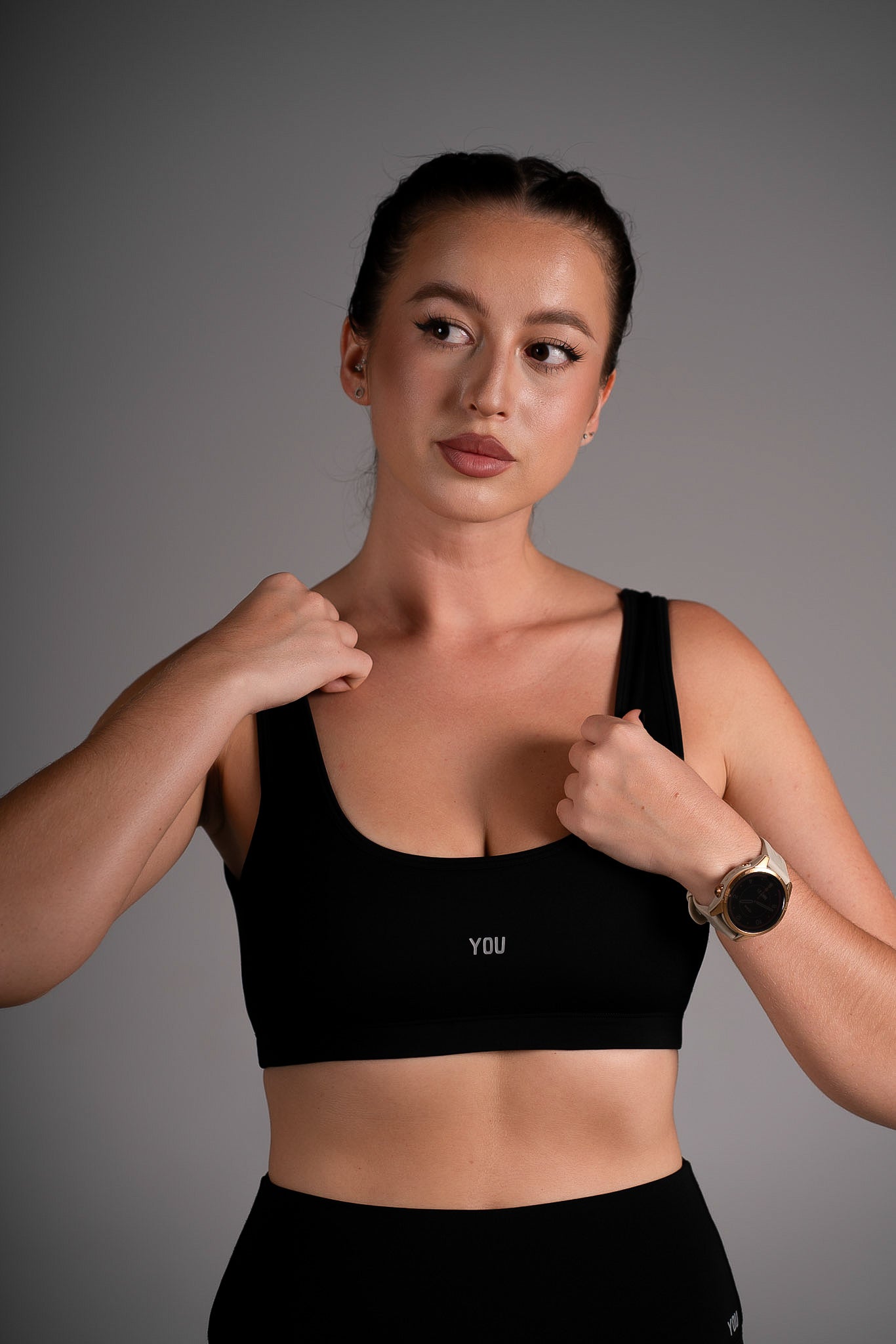 'U CUT' PERFORMANCE BRA