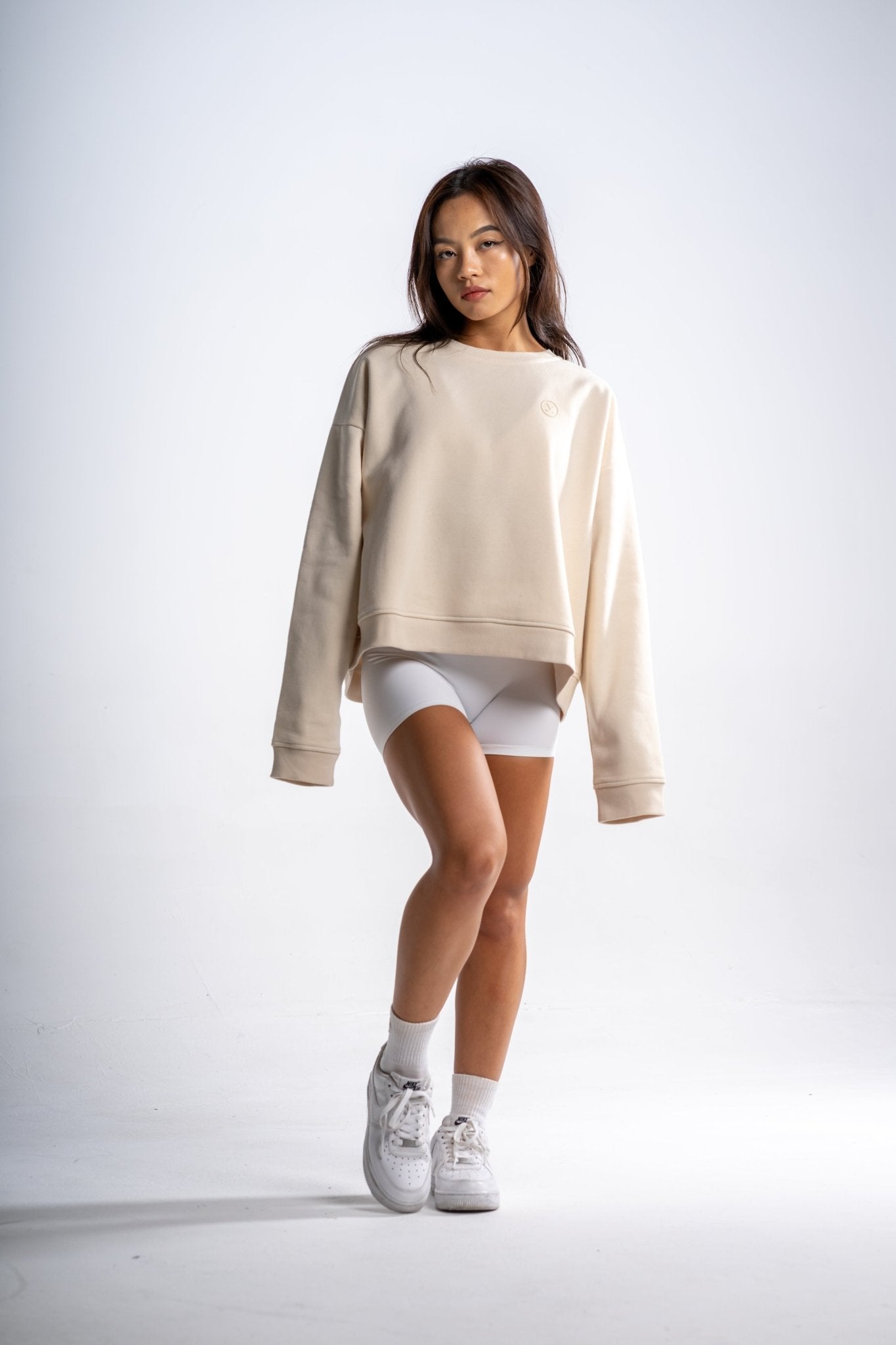 ESSENTIAL SWEATER - BEIGE